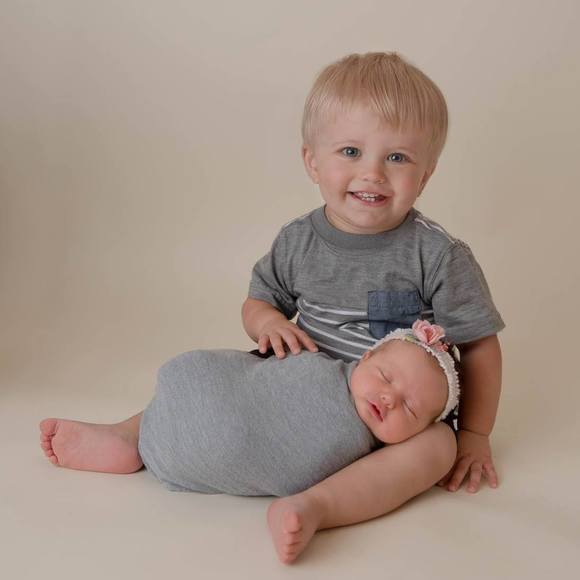 Meet your Posher, Courtney - Picture 1 of 1